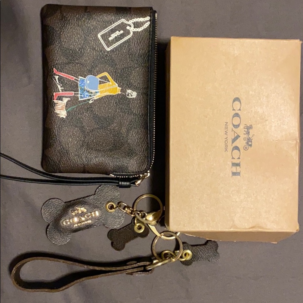 Coach wristlet with key chains